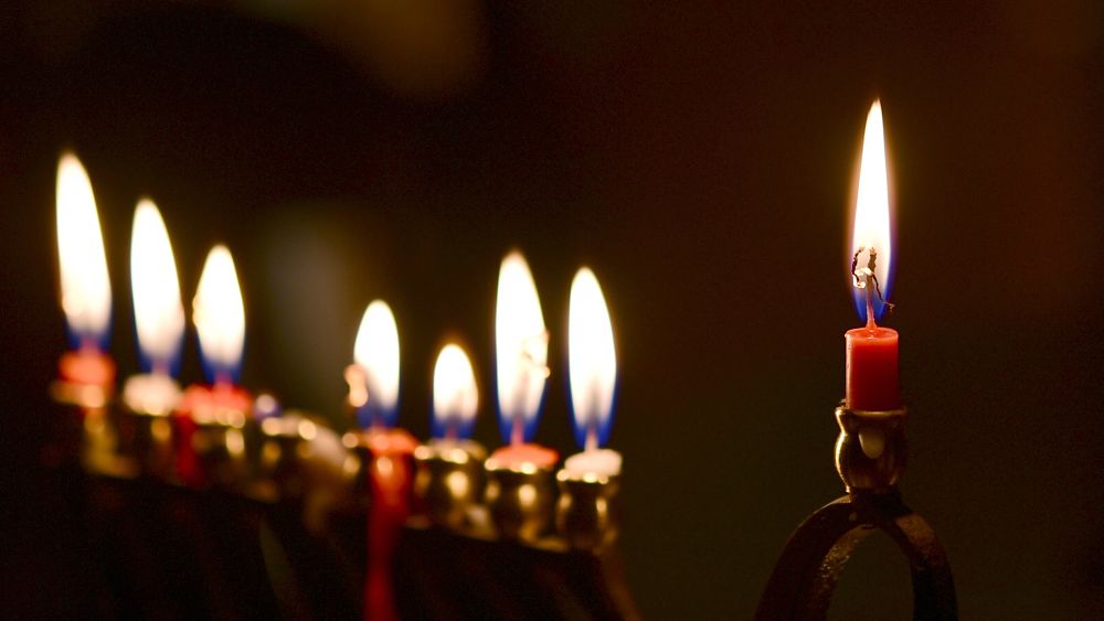 chanukah candles