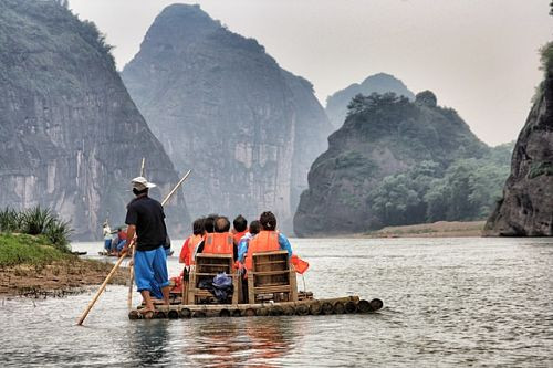 expat-trip-boat-china