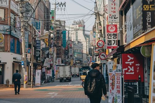street-in-seoul