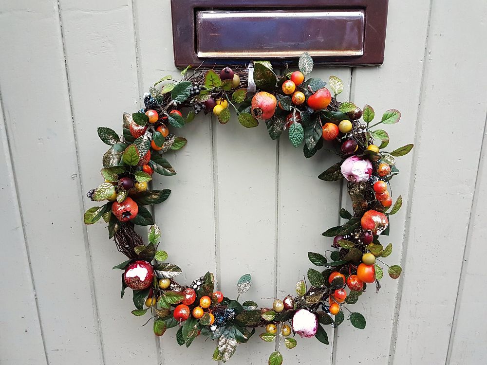 fruity xmas wreath