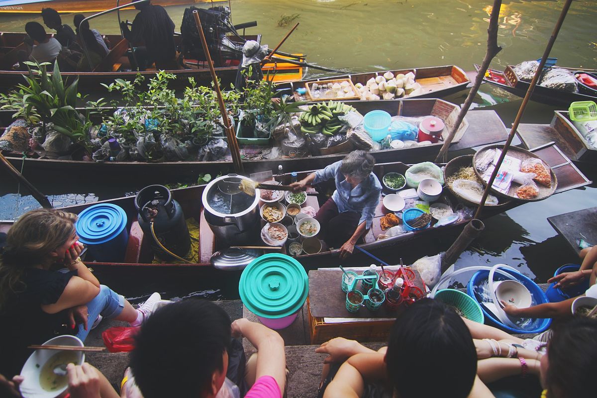 river market thailand