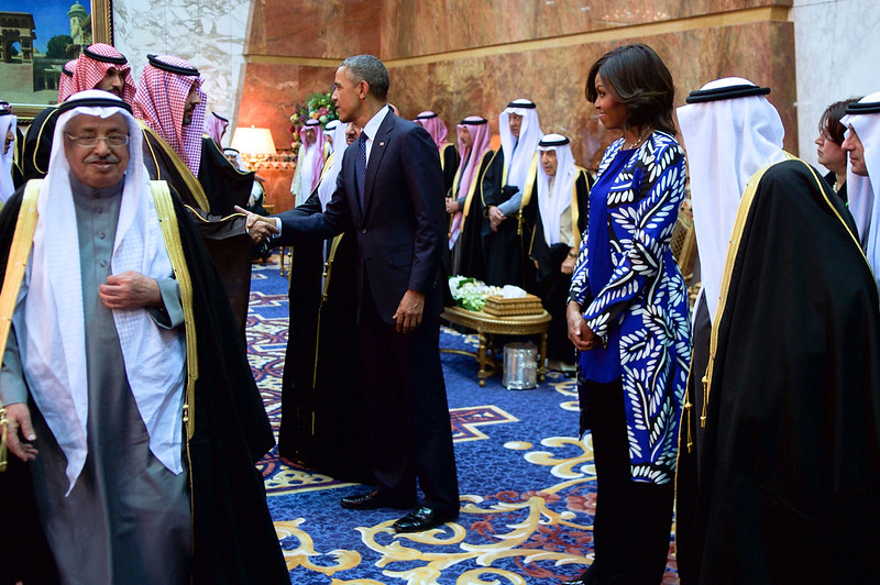 michelle obama no hijab saudi