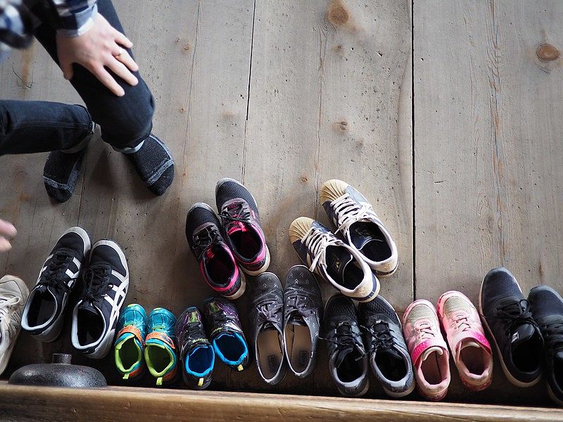 shoes off temple japan