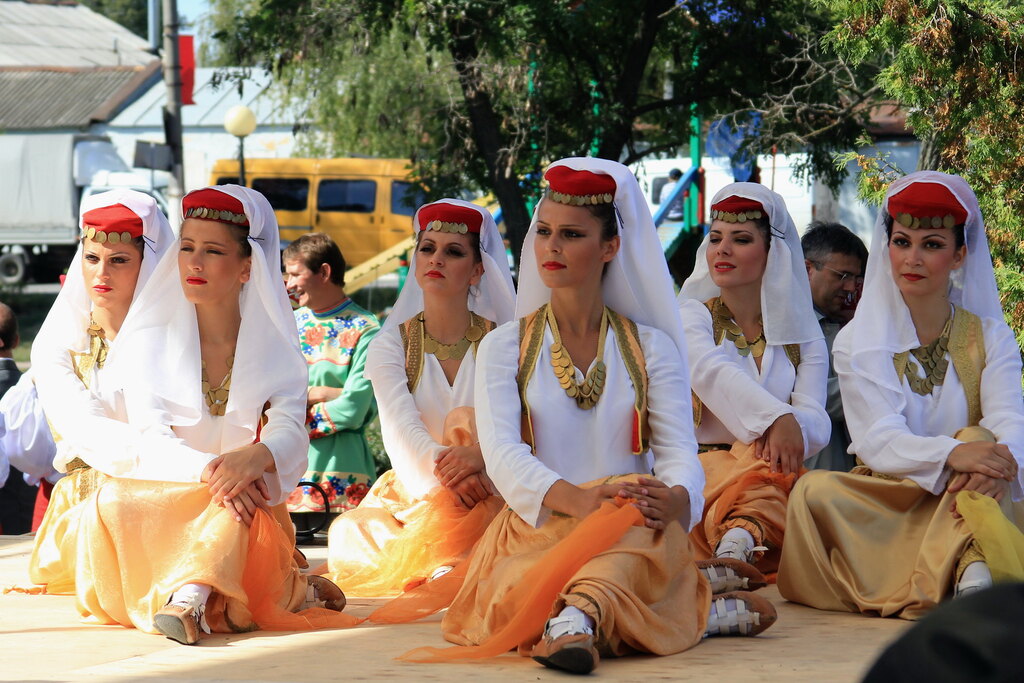 Serbian women dancers in traditional costumes