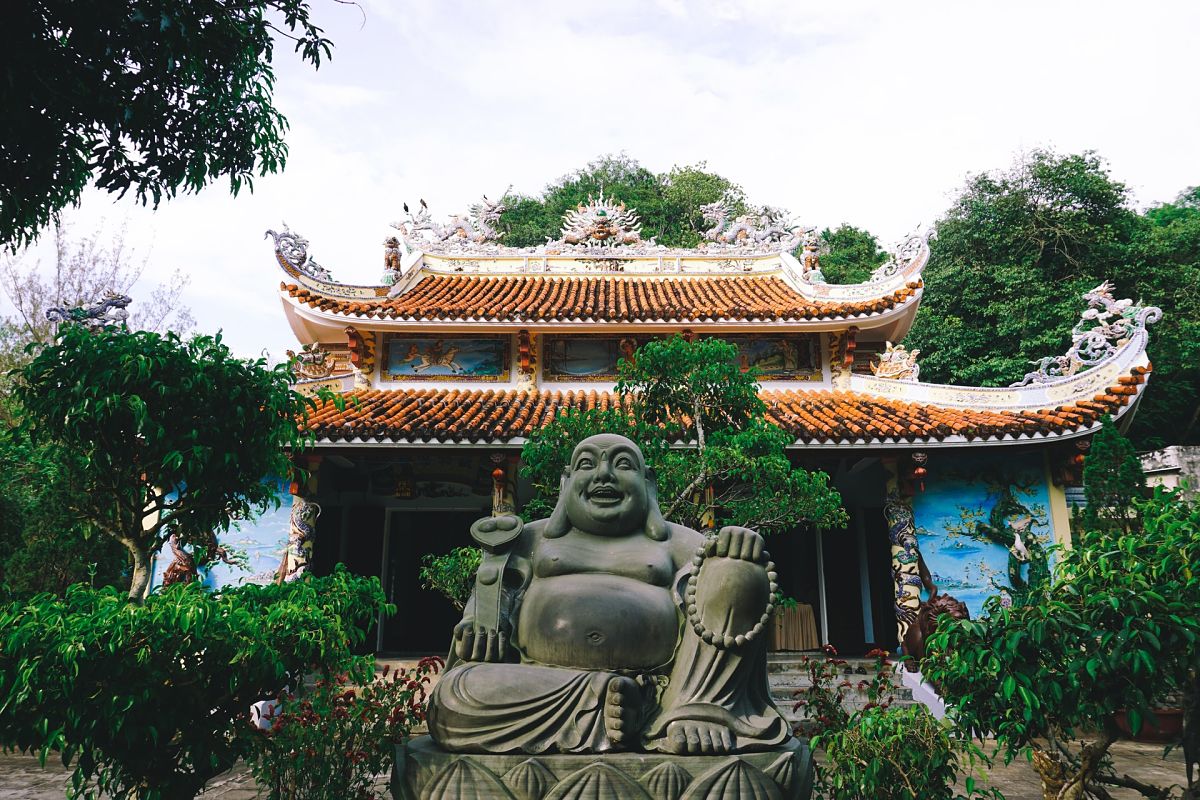 temple on marble mountain