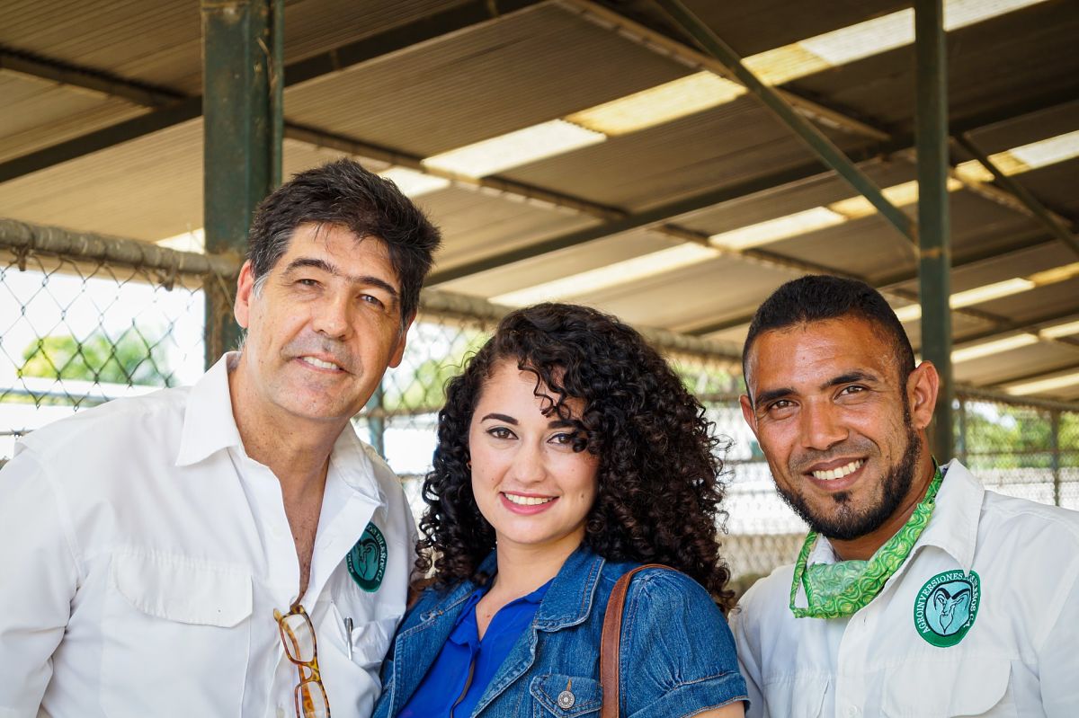 venezuelan colleagues smiling